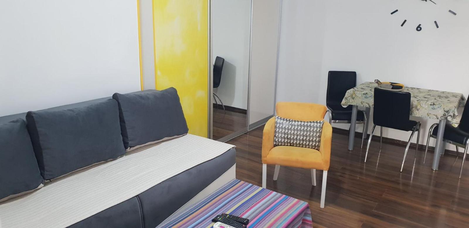 Yellow Apartment, Central Podgorica Zewnętrze zdjęcie