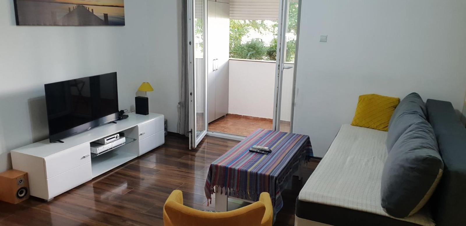 Yellow Apartment, Central Podgorica Zewnętrze zdjęcie